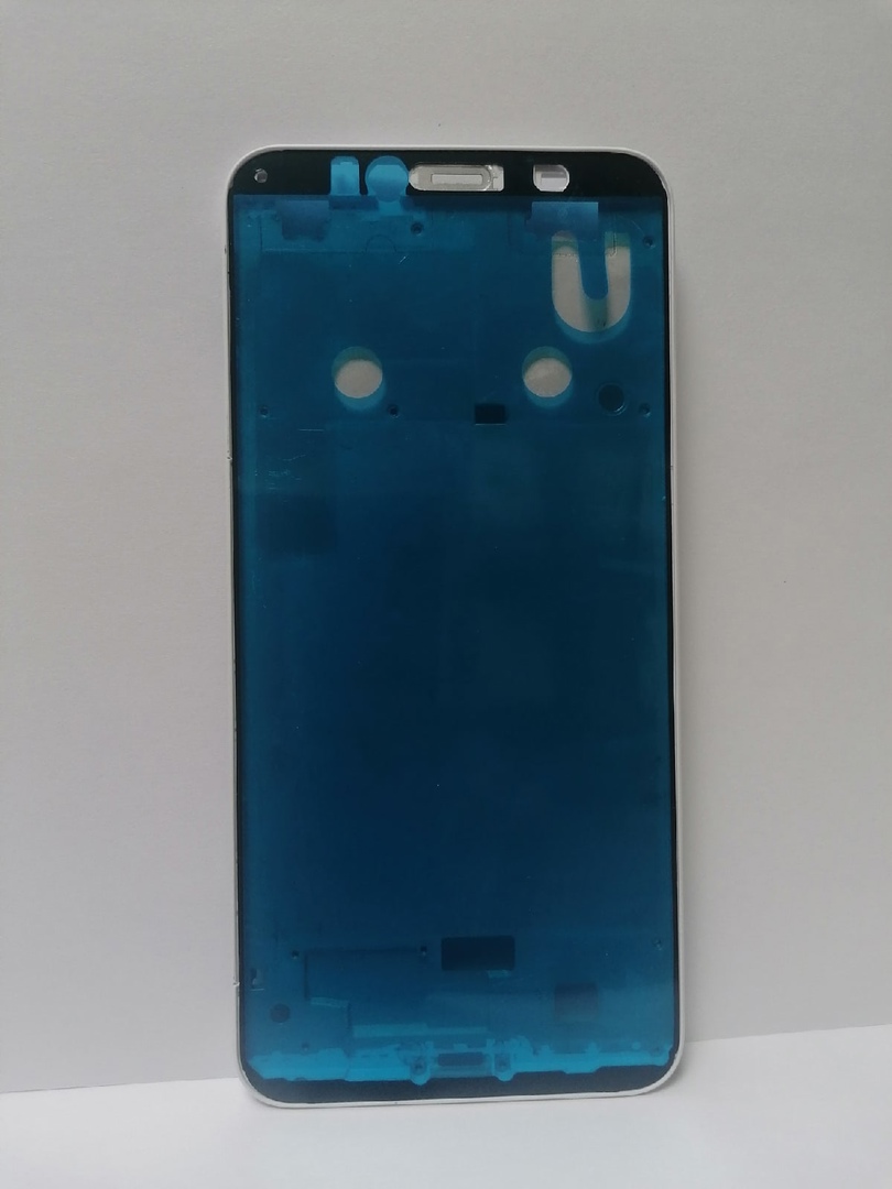 Рамка дисплея для Huawei Honor 7A Pro (белый)